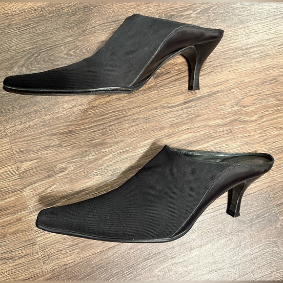 Donald J. Pliner Shoes - Donald j pliner slipon pointy heels size 8.5 clog Black Elastic Stretch mule